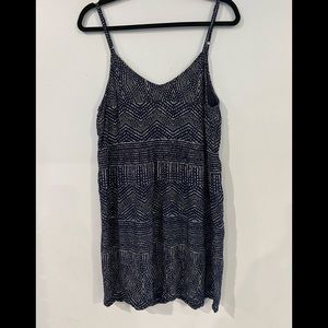RVCA blue and white dress size medium